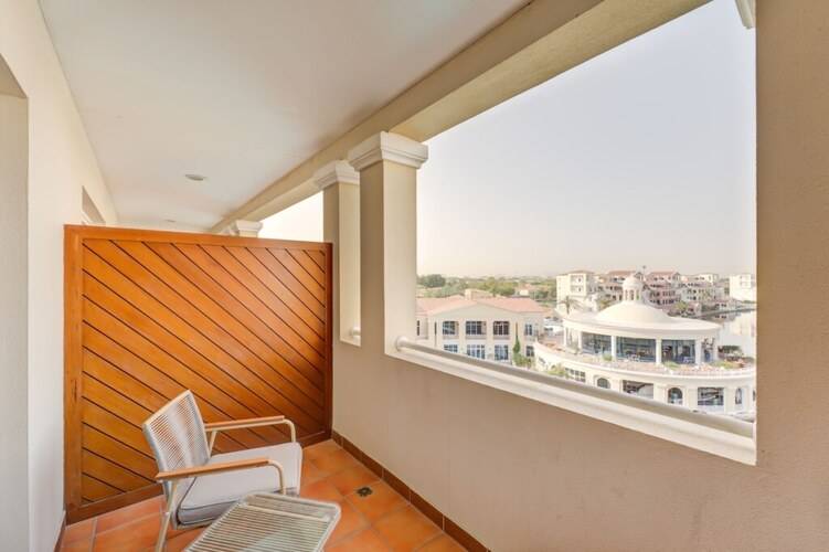 Millennium Lakeview Hotel