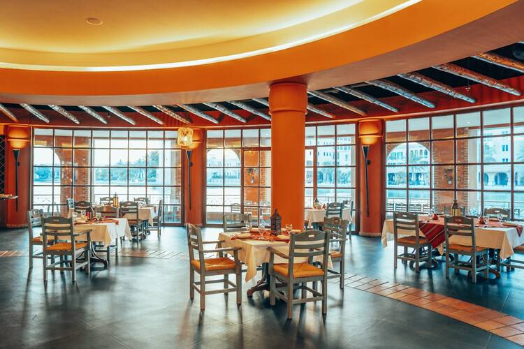 Millennium Lakeview Hotel