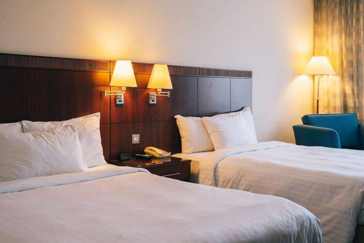 Millennium Lakeview Hotel