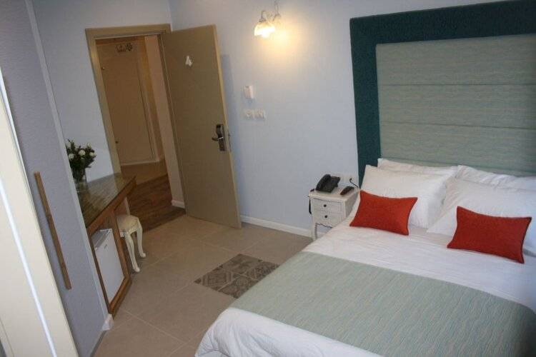 Bat Galim Boutique Hotel