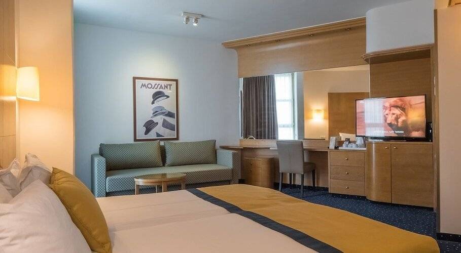 Herbert Samuel Hod Dead Sea Hotel