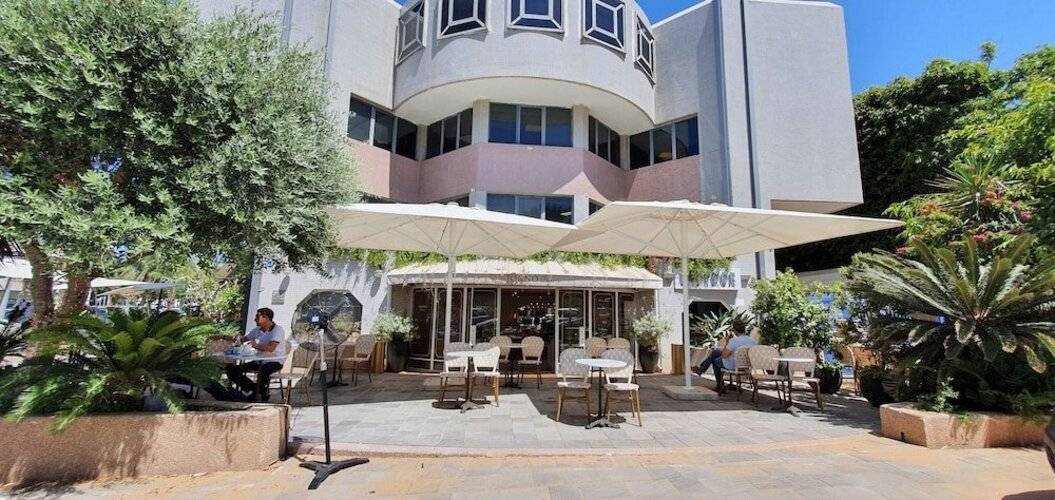 Beautiful Apartment Near Beach H1
