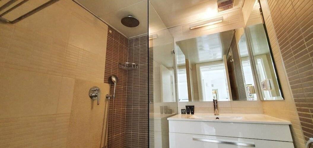 Beautiful Apartment Near Beach H1