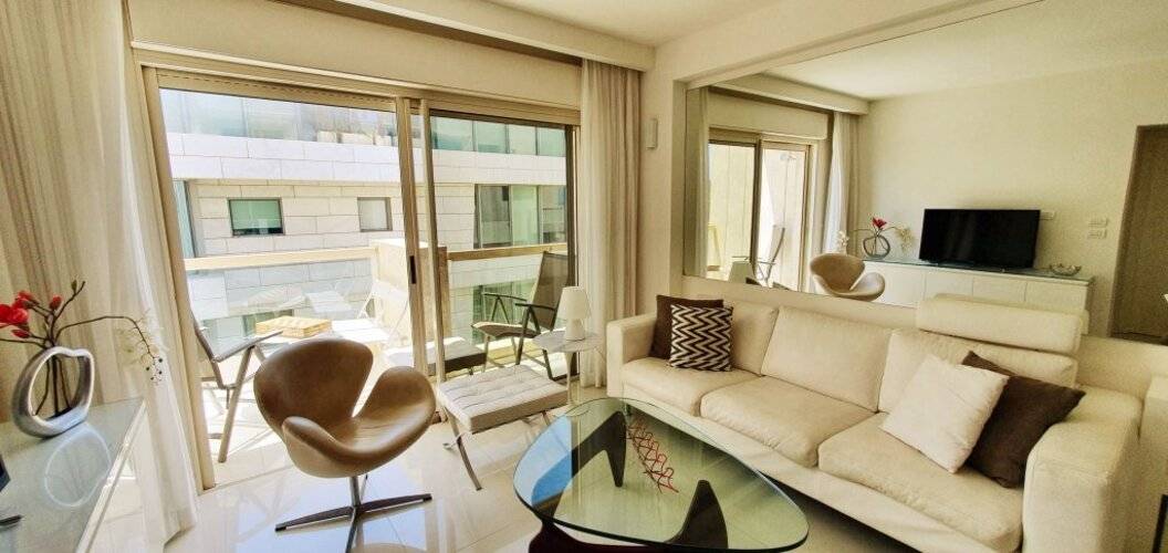 Апартаменты Beautiful 2 Bdr Swimming Pool #H1