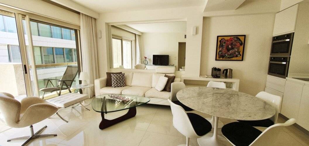 Апартаменты Beautiful 2 Bdr Swimming Pool #H1