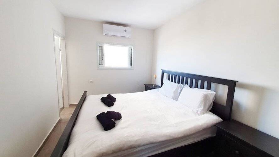 Charming 3bdr Apt With Sea View B5