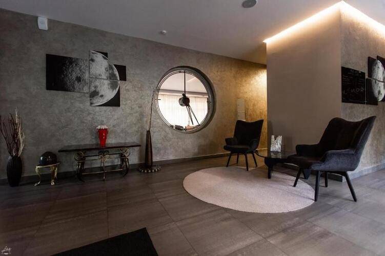 Moon Hotel