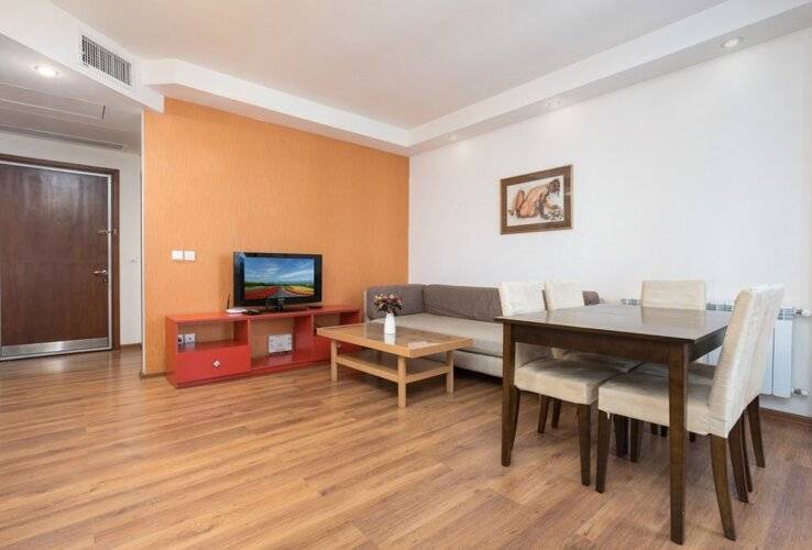 Stay Inn On Aram Str. 70-44