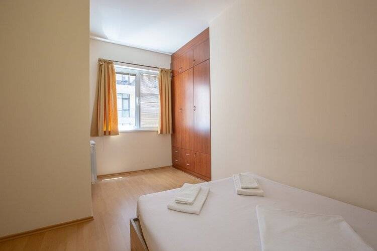 Stay Inn On Aram Str. 70-44
