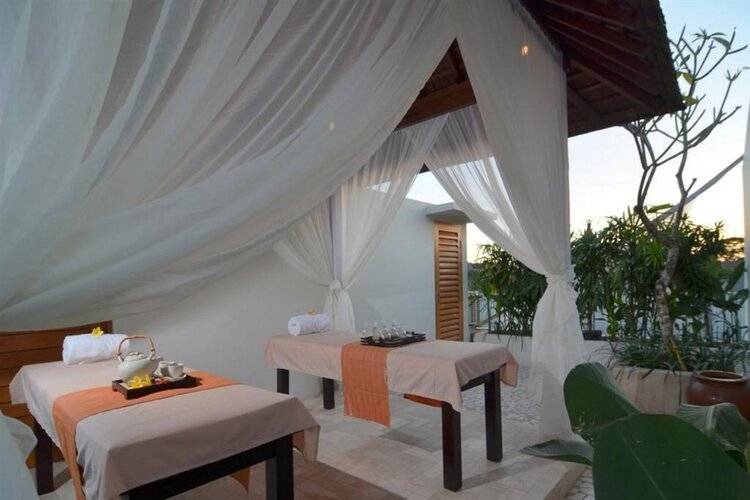 Villa Kayu Raja - Chse Certified