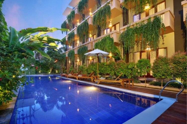 Bali Chaya Hotel Legian