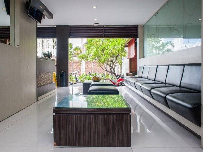 Bali Chaya Hotel Legian