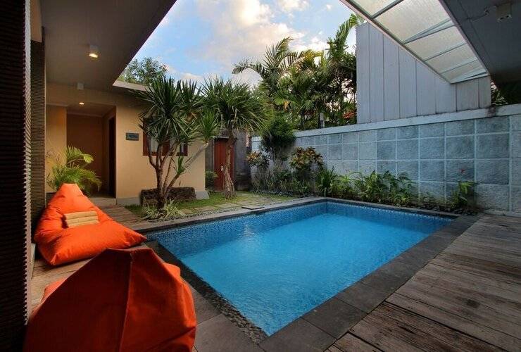Lotus Tirta Seminyak