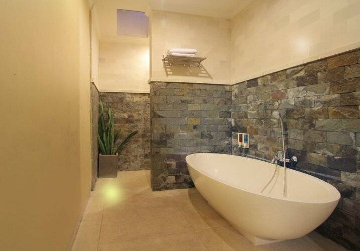 Lotus Tirta Seminyak
