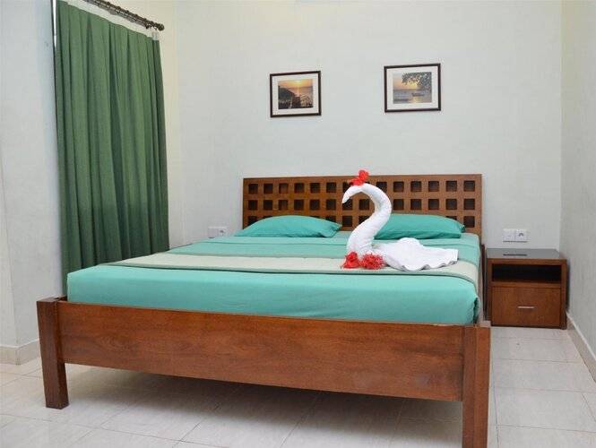 New Garden View Resort - Chse Certified