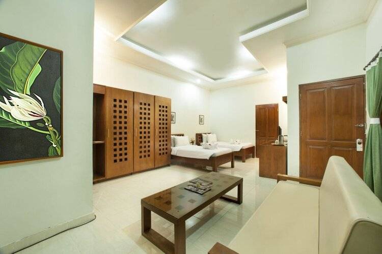New Garden View Resort - Chse Certified