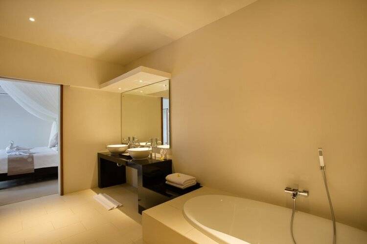 The Light Exclusive Villas & Spa - Chse Certified