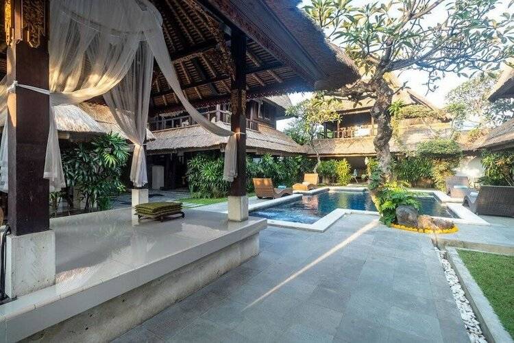 Radiant Jepun Villa