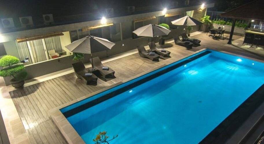 Seminyak Square Hotel