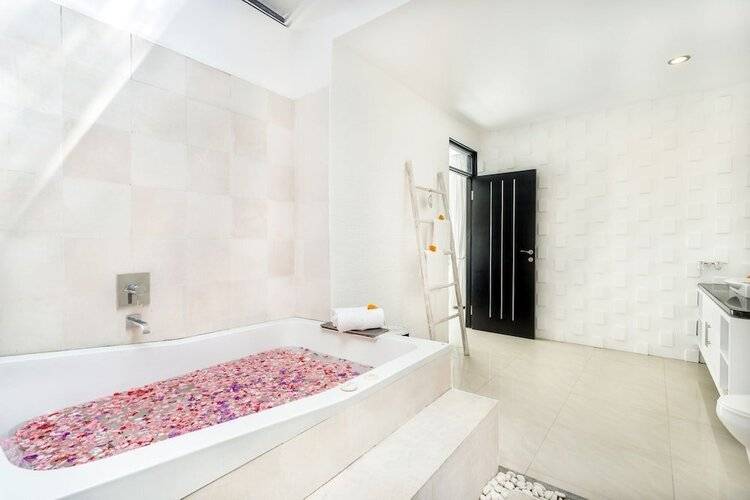 The Banyumas Suite Villa Legian