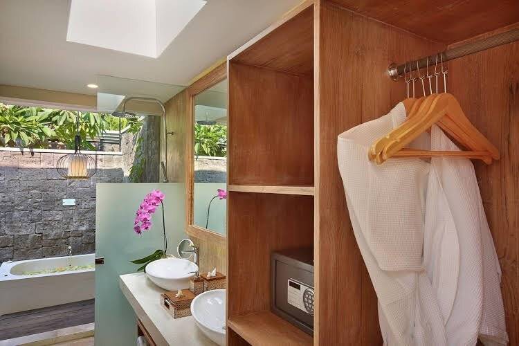 The Banyumas Suite Villa Legian
