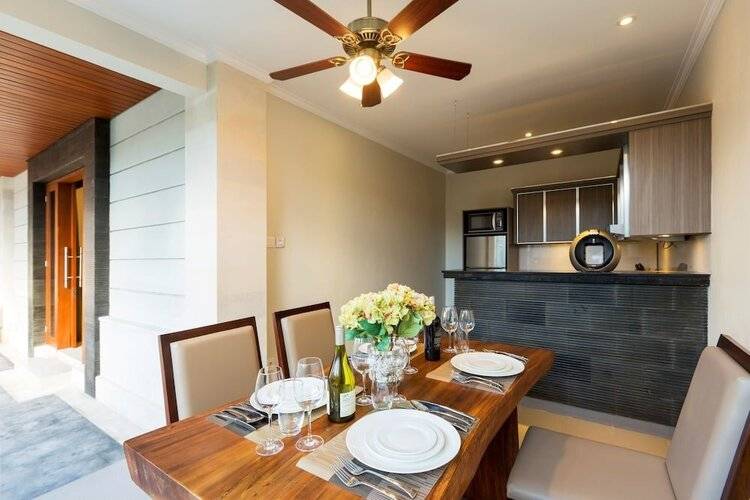 The Banyumas Suite Villa Legian