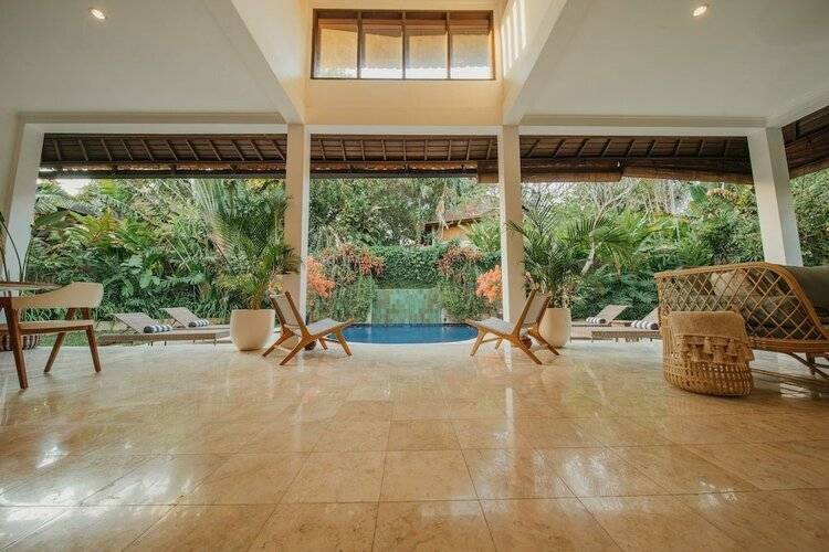 Villa Eight