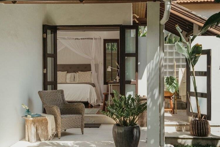 Villa Eight