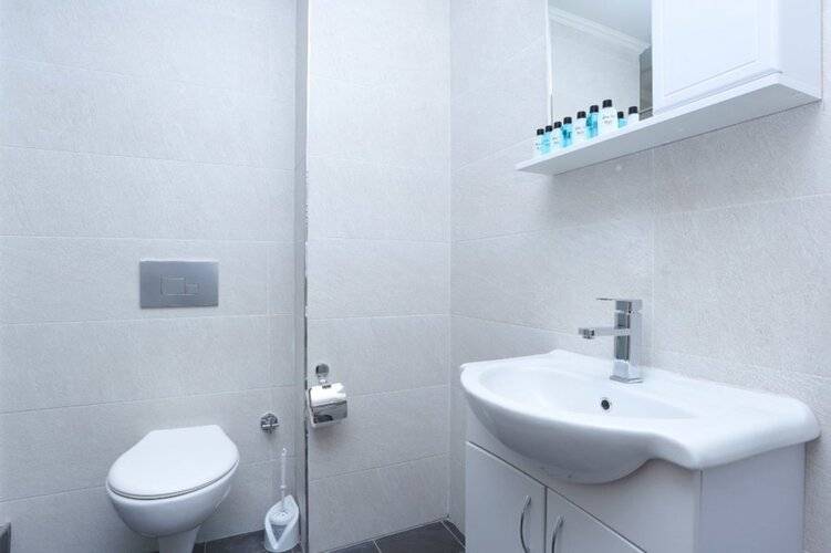 Stay Inn On Koghbatsi 16-139