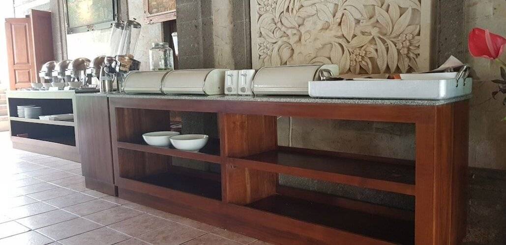 Kusnadi Hotel