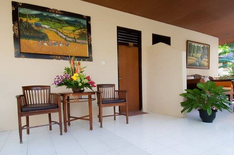 Kusnadi Hotel