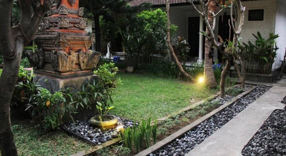 Legian Mas Beach Inn