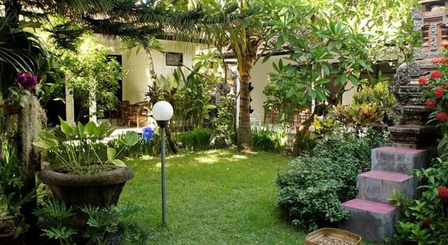 Legian Mas Beach Inn