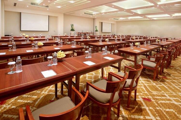 The Bandha Hotel & Suites - Chse Certified Jalan Padma Utara