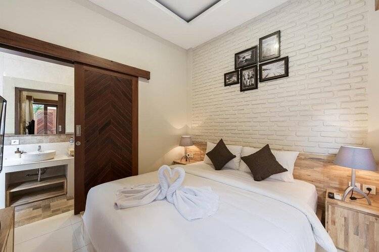 Paisa Seminyak Living