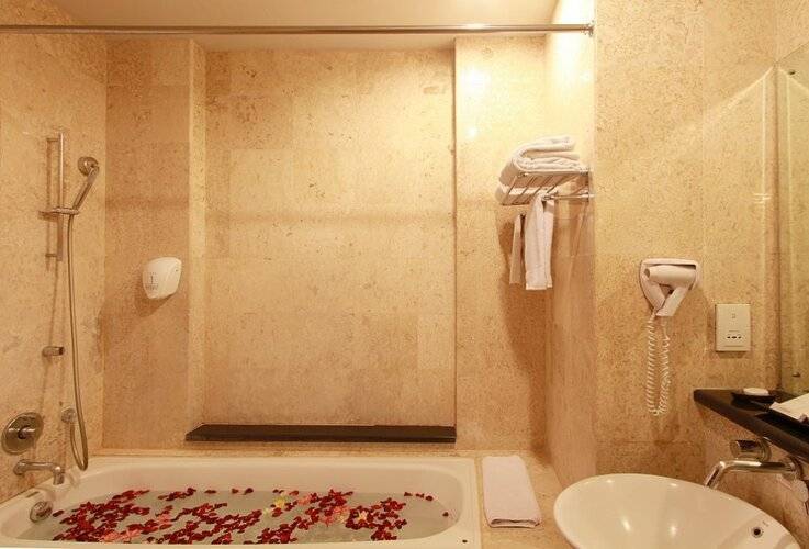 The Lokha Legian Resort & Spa