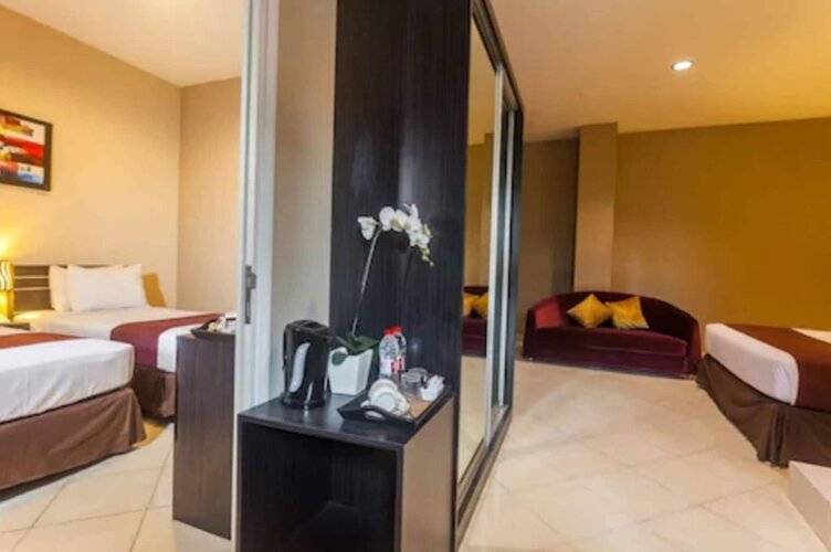 Sunset Point Hotel Seminyak