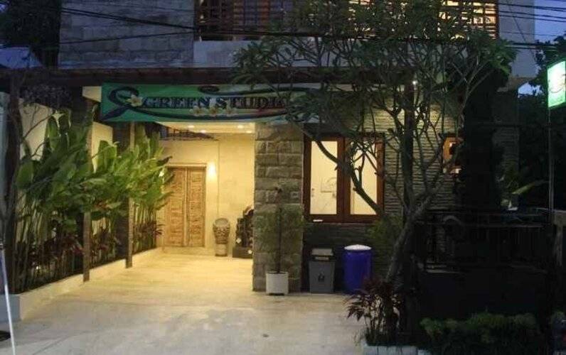 Green Studio Apartment Seminyak