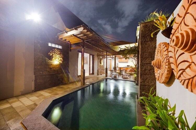 Kusuma Living And Villas
