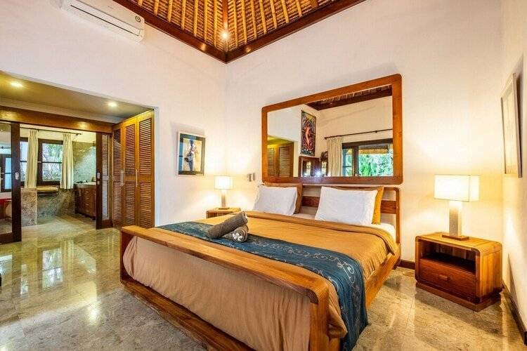 Madu Seminyak