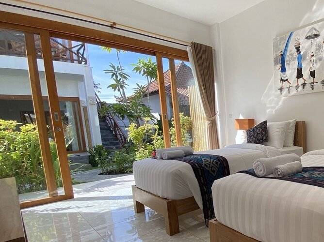 Wide Sands Beach Retreat