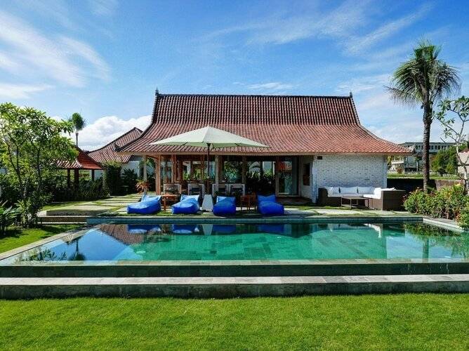 Wide Sands Beach Retreat