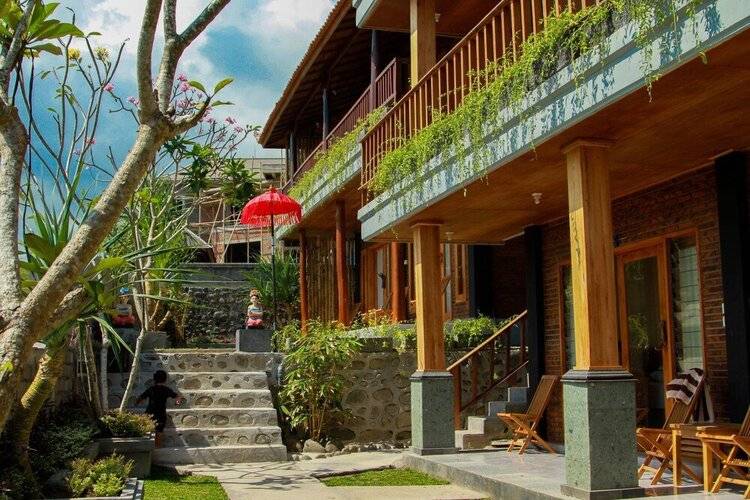 West Break Bali Medewi