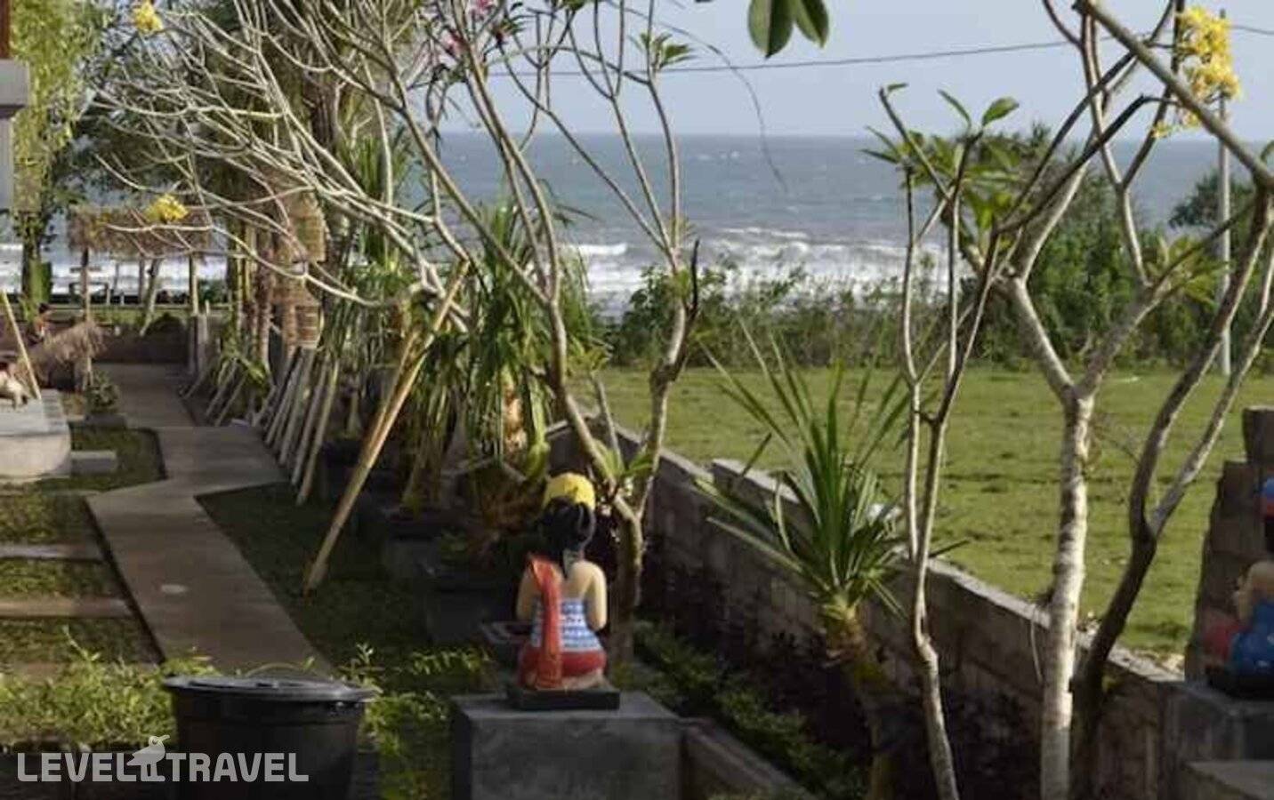 фотографии отеля West Break Bali Medewi в Индонезия(Мендойо) - фото №9