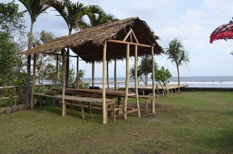 West Break Bali Medewi