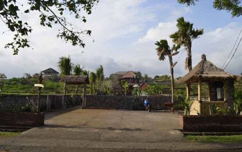 West Break Bali Medewi