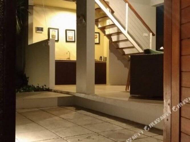 The Lumbung Wood Villa