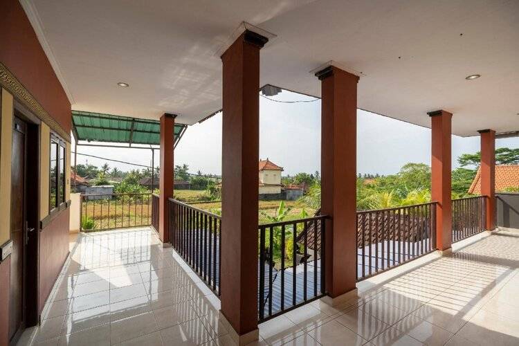 Oyo 636 Apartmen Kak Okoh