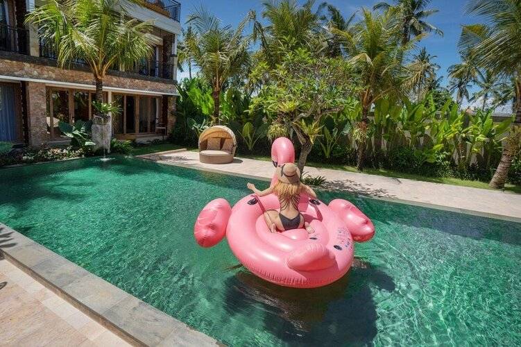 Kahayana Suites