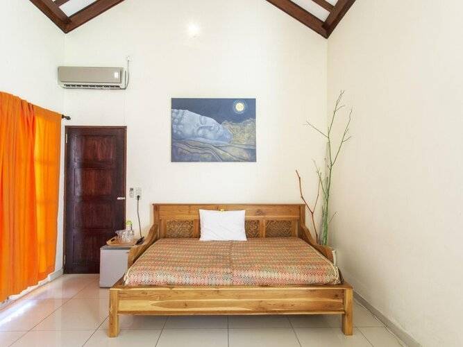 Frangipani Beach Hotel